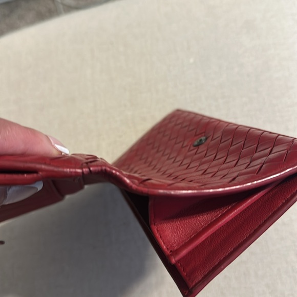 007 - Bottega Veneta Wallet - Picture 9 of 10